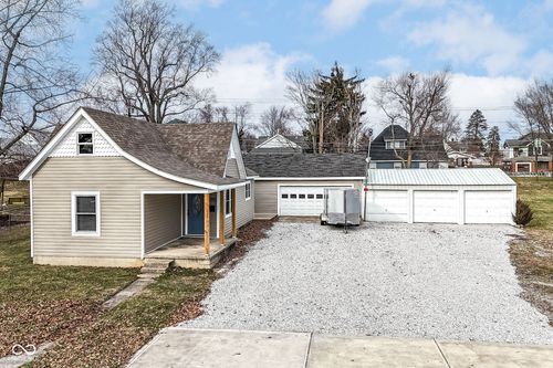 1122 S B St, Elwood, IN, 46036-1951 | Card Image