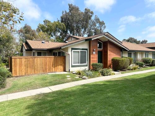 2035 Shadytree Ln, Encinitas, CA, 92024-3121 | Card Image