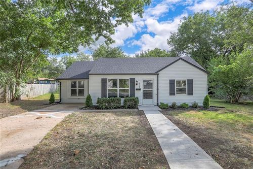 2705 S 51st Ct, Kansas City, KS, 66106-3331 | Card Image