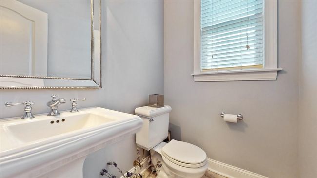 Half Bath | Image 12