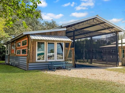 2390 Park Ave, Port St. Joe, FL, 32456-4979 | Card Image