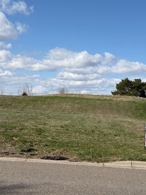 5344 Tee To Green St, Saint Cloud, MN, 56304-4653 | Card Image