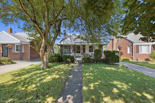 9864 Quandt Ave, Allen Park, MI, 48101-1353 | Card Image