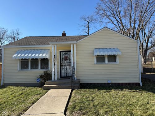 2241 Nelle St, Anderson, IN, 46016-3755 | Card Image