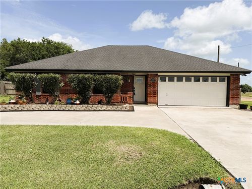 216 Sparrow Ln, Victoria, TX, 77905-0540 | Card Image