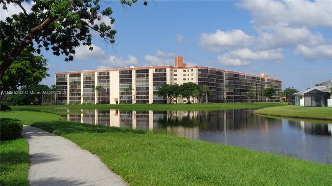 APT-102 - 7380 S Oriole Blvd, Condo with 3 bedrooms, 2 bathrooms and null parking in Delray Beach FL | Image 43