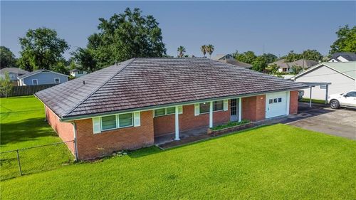409 Oak St, Hahnville, LA, 70057-2327 | Card Image