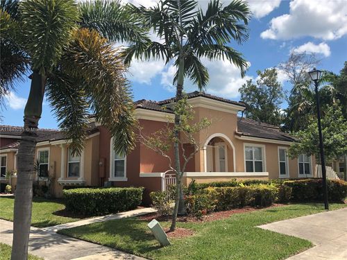 0-10996 Sw 237th Ln, Homestead, FL, 33032-6235 | Card Image