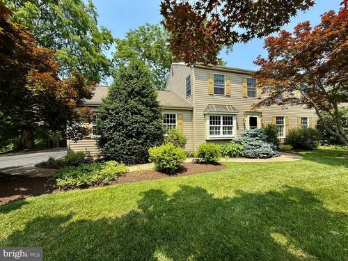 938 Greystone Dr, WEST CHESTER, PA, 19380-4365 | Card Image