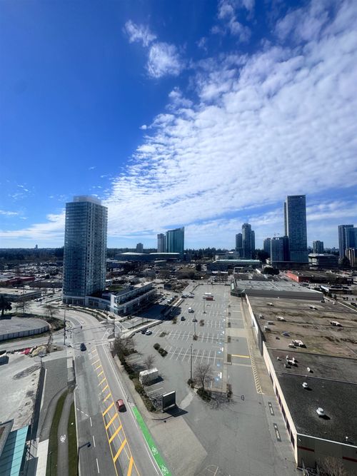 1401-13738 Central, Surrey, BC, V3T0X5 | Card Image