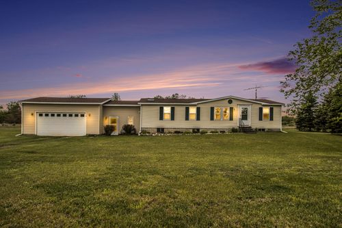 3067 170th Ave, Hersey, MI, 49639-8782 | Card Image