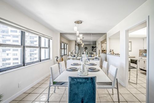 1217-5100 N Ocean Blvd, Lauderdale By The Sea, FL, 33308-3036 | Card Image