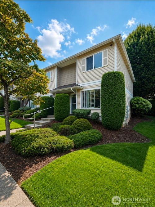 a106-4016 7th St Sw, Puyallup, WA, 98373-3310 | Card Image