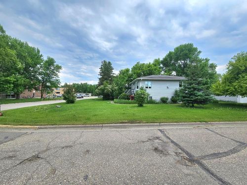 502 Chicago Ave Sw, Red Lake Falls, MN, 56750-4634 | Card Image