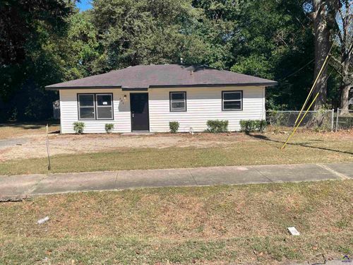 805 Crestwood Ter, Warner Robins, GA, 31088-4542 | Card Image