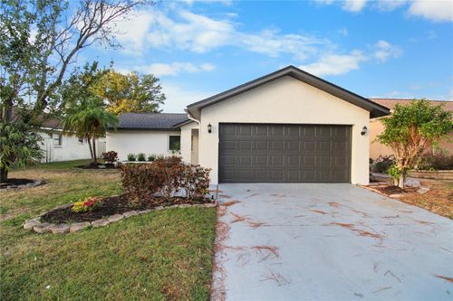 7215 121st Ter, LARGO, FL, 33773-3204 | Card Image