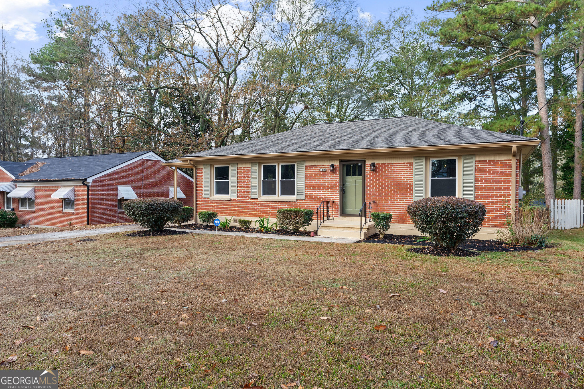Residential Lease in East Point 3
