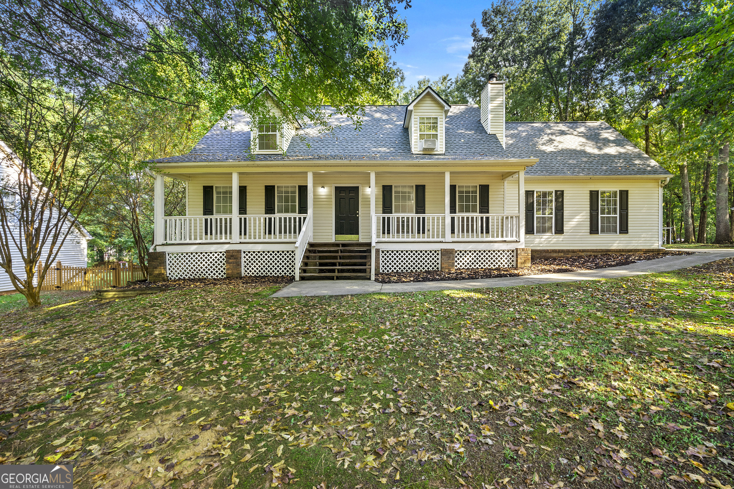 Nanette Dr, Newnan, GA 30265