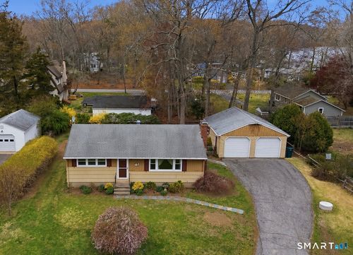 12 Pickerel Cove Trl, Old Lyme, CT, 06371-1256 | Card Image