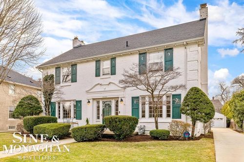 1037 Yorkshire Rd, Grosse Pointe Park, MI, 48230-1449 | Card Image