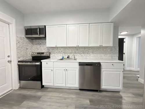 6-131 E 27th St, Riviera Beach, FL, 33404-4557 | Card Image