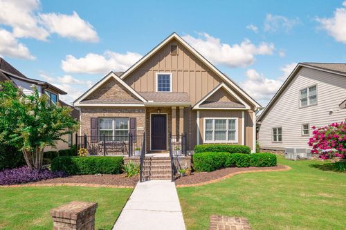 8949 Gentle Mist Cir, Ooltewah, TN, 37363-7159 | Card Image