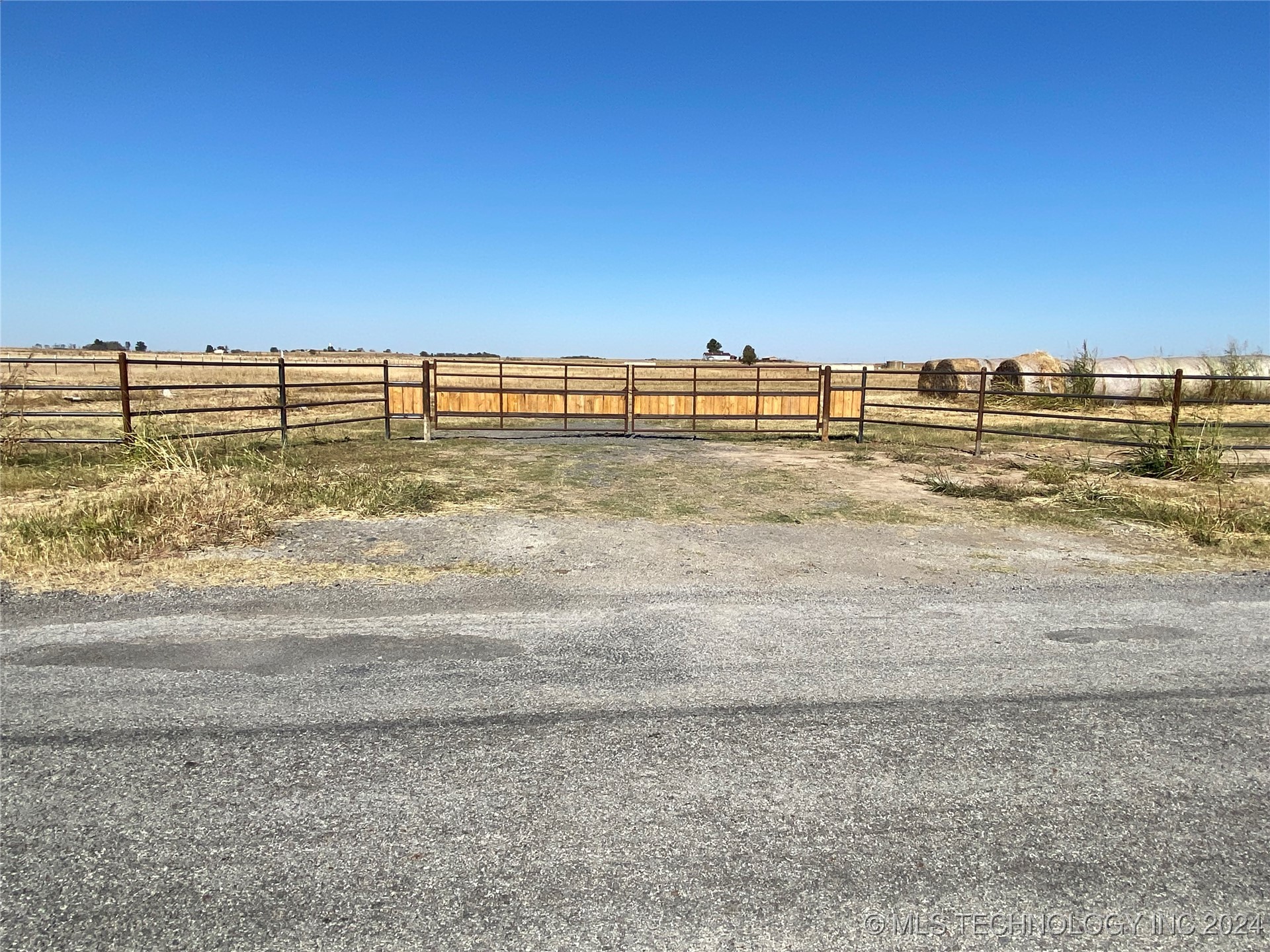 2 710 Road, For Sale in Wagoner Zoocasa