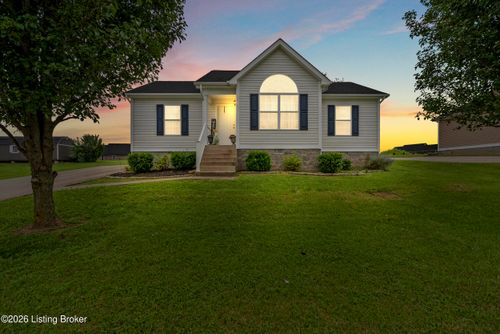 112 Camellia Ave, Bardstown, KY, 40004-6802 | Card Image