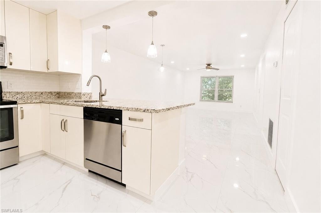 Residential Lease in CAPE CORAL 5