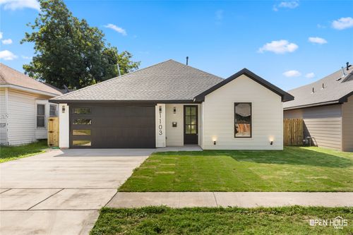 1103 Monroe St, Wichita Falls, TX, 76309-2424 | Card Image