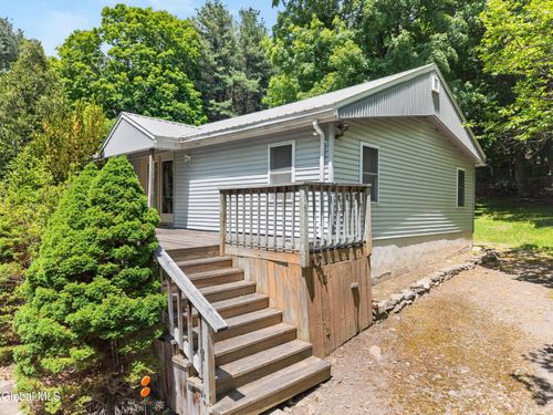 359 Siebert Rd, Medusa, NY, 12120-2513 | Card Image