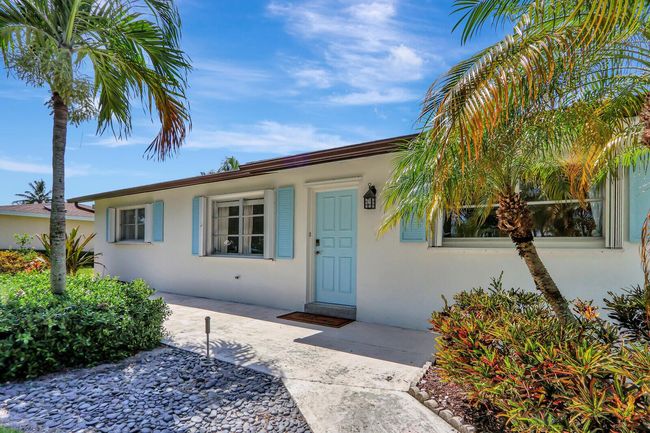 2346 N Wallen Dr, House other with 3 bedrooms, 2 bathrooms and null parking in West Palm Beach FL | Image 12