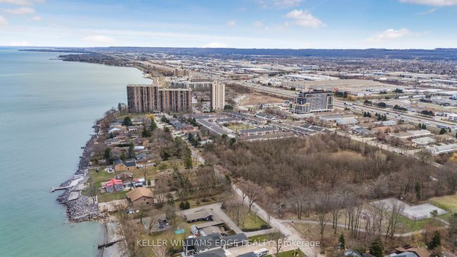 UNIT-40 - 104 Frances Ave, Condo with 2 bedrooms, 3 bathrooms and 1 parking in Stoney Creek ON | Image 28