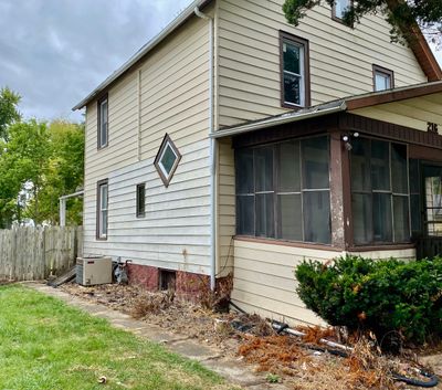 216 E North Street, House other with 3 bedrooms, 2 bathrooms and 4 parking in Pontiac IL | Image 2