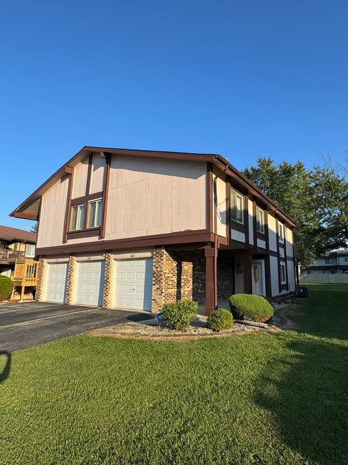 apt-5-768 Mendocino Ct, University Park, IL, 60484-3384 | Card Image