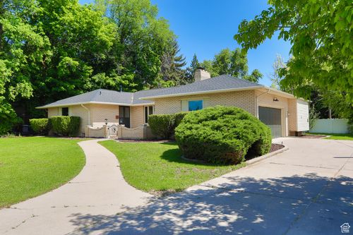 220 E 870 N, Logan, UT, 84321-3333 | Card Image