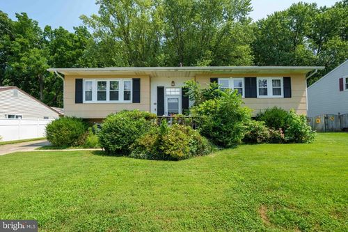 48 Gill Dr, NEWARK, DE, 19713-2367 | Card Image