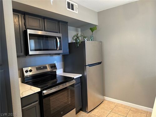 2173-6650 W Warm Springs Rd, Las Vegas, NV, 89118-4602 | Card Image