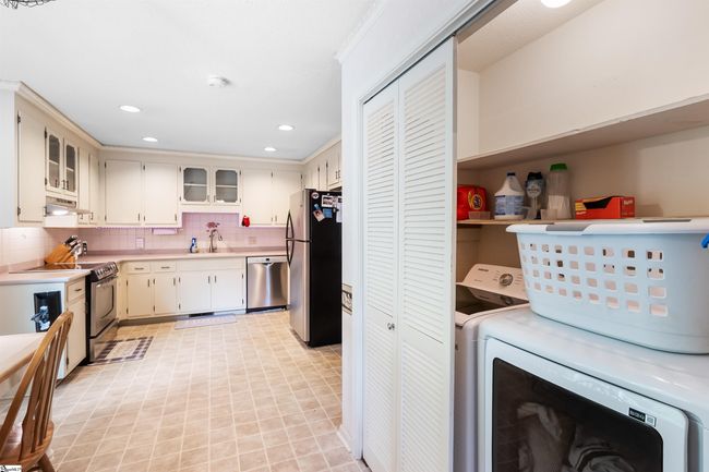 217 Devenger Rd, House other with 3 bedrooms, 2 bathrooms and 2 parking in Greer SC | Image 17