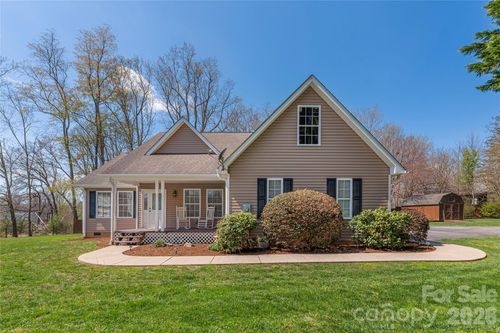 44 Souther Rd, Fletcher, NC, 28732-7589 | Card Image