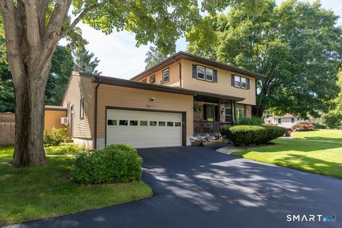 428 Hammock Rd N, Westbrook, CT, 06498-1747 | Card Image