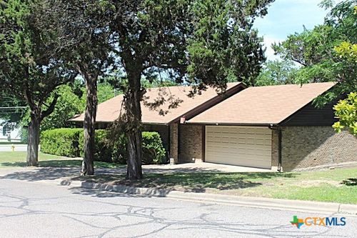 107 Suzanne Ln, Harker Heights, TX, 76548-1441 | Card Image