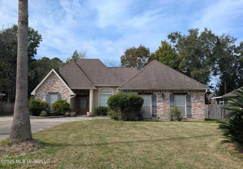 6571 Alakoko Dr, Diamondhead, MS, 39525-3491 | Card Image