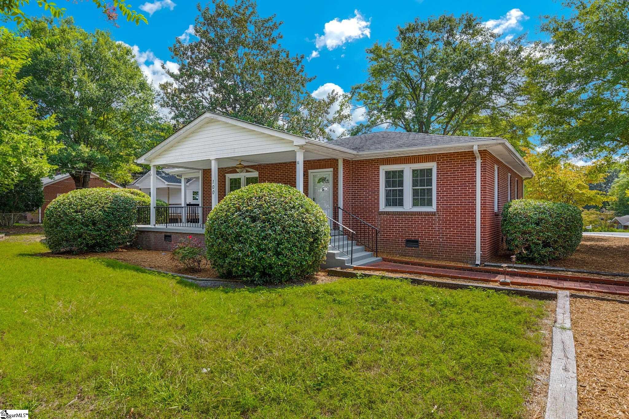 Crescent Ridge Dr, Greenville, SC 29615