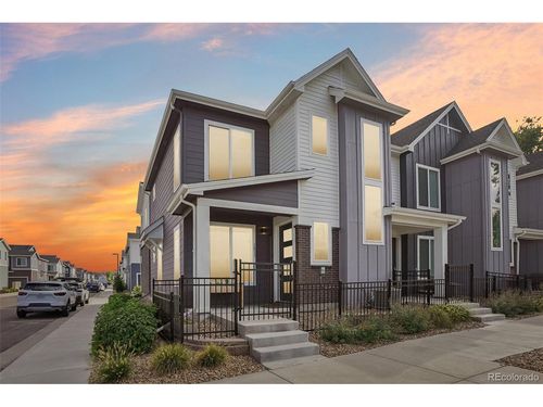 1833 S Poplar Ct, Denver, CO, 80224-2216 | Card Image