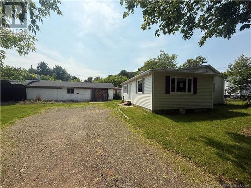 2 Bertha Lane, Bouctouche, NB, E4S2W6 | Card Image