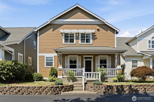 104 Ne Whimbrel Ln, Poulsbo, WA, 98370-6538 | Card Image