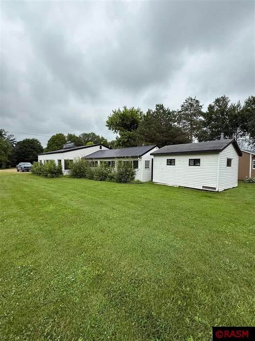 106 N Shore Dr, Elysian, MN, 56028-2048 | Card Image