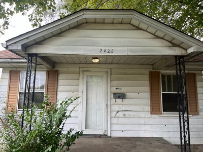 2422 Lincoln Street, House other with 2 bedrooms, 1 bathrooms and null parking in Anderson IN | Image 3