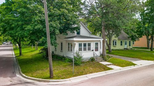 201 Tile St, Mankato, MN, 56001-2268 | Card Image